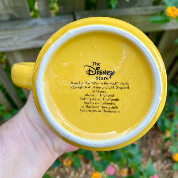 Disney Store Tigger Coffee Mug - Winnie the Pooh, Dishwasher & Microwave Safe - Picture 3 of 7